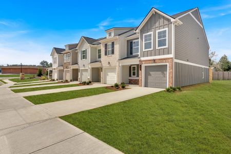 Village Green by Kerley Family Homes in Adairsville - image
