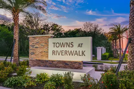 Towns at Riverwalk: Lake Monroe TH by Beazer Homes in Sanford - image