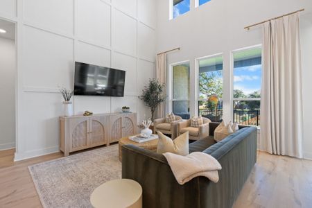 Parkside on the River 70' 19