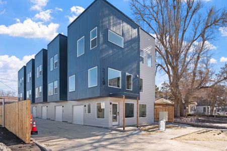 Ash LiteTowns by RedT Homes in Denver - photo 1 1