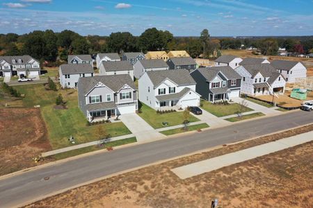 Piper Landing by M/I Homes in Concord - photo 4 4