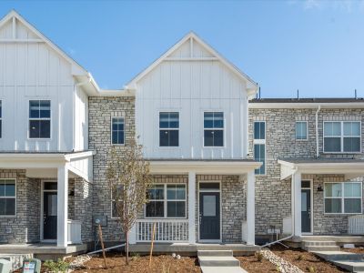 Horizon Uptown: The Meadow Collection by Meritage Homes in Aurora - photo 0