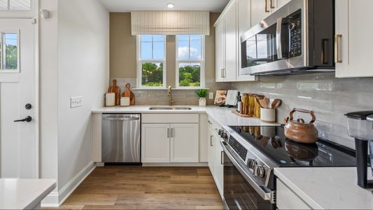 Odell Park by DRB Homes in Charlotte - image 9