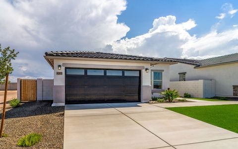 Rancho Santa Rosa by CastleRock Communities in Maricopa - image 13