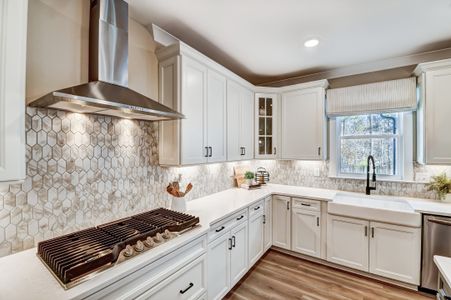 Rock Creek by Eastwood Homes in Denver - photo 8 8