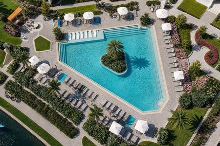 Amara Bay Townes by Mattamy Homes in St. Petersburg - image