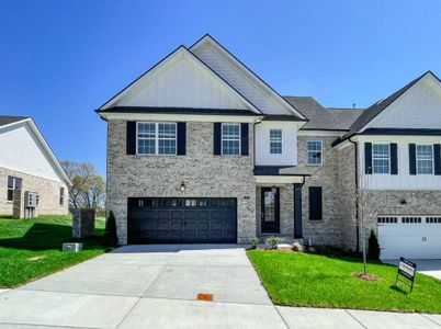 Stonecrest Townhomes by Southeastern Building Corporation in Hendersonville - image 10