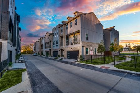 SoHo Square by Megatel Homes in Dallas - photo 22 22