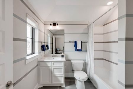 Lakes at Creekside 60′ by Tri Pointe Homes in Tomball - photo 37 37