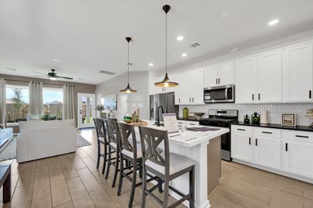 La Segarra 40' by Tricoast Homes in Brookshire - image 5