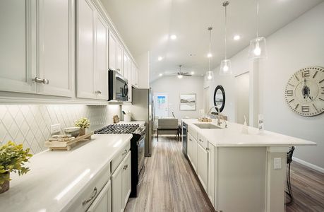 Sunterra: Founders Collection by Beazer Homes in Katy - photo 17 17