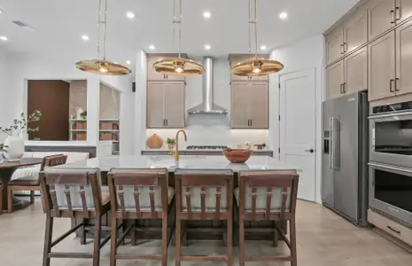 Iverly by John Wieland in Canton - image