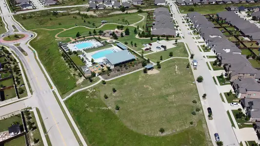 Ventana by David Weekley Homes in Fort Worth - image 3