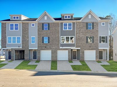 Lakestone Townhomes by Dream Finders Homes in Fuquay Varina - photo 0 0