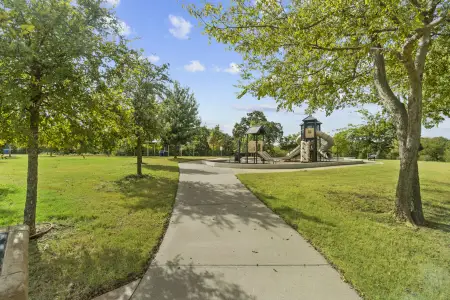 Meadow Park by M/I Homes in Denton - photo 5 5