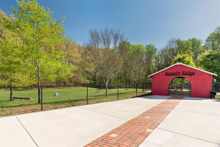 Highland Park Condos by Ryan Homes in White House - image