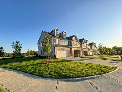 Hemingway by Davidson Homes LLC in Cumming - image 4