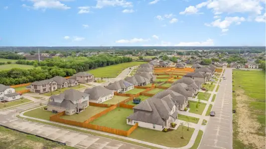 Cole Crossing Estates by Sumeer Homes in DeSoto - image