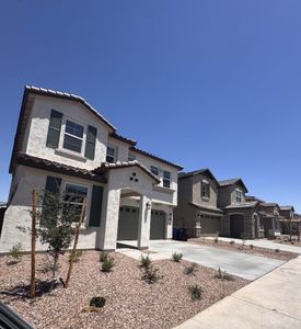 Hawes Crossing: Towns by Lennar in Mesa - image 3