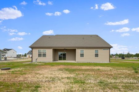 West Pointe by Weaver Homes in Sanford - photo 15 15