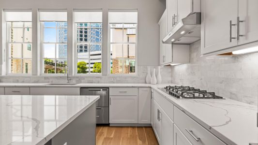 Las Colinas Station by InTown Homes in Irving - image 12