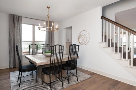 Provence 70s by Ashton Woods in Austin - image 9