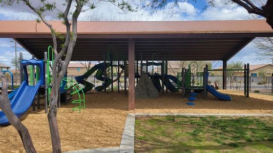 North Copper Canyon by Ashton Woods in Surprise - image 11