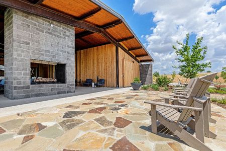 Reunion by UnionMain Homes in Rhome - image 17