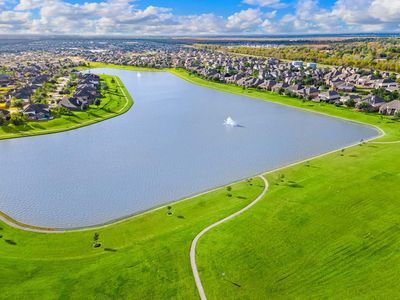 Sierra Vista by Davidson Homes LLC in Rosharon - image 16