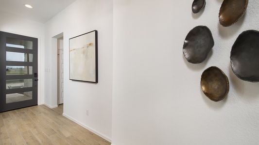 Austin Point 40' by Perry Homes in Richmond - image 16