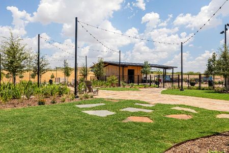 Reunion by UnionMain Homes in Rhome - image 12