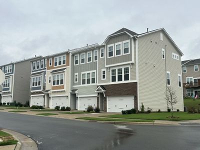 Friendship Station by M/I Homes in Apex - photo 13 13