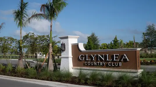 Glynlea Country Club: The Pinehurst Collection by Lennar in Port St. Lucie - image