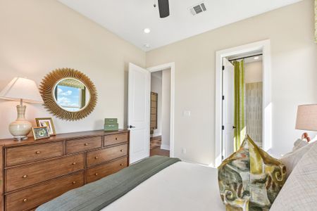 Turner's Crossing 50s 34