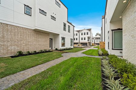 Commons at Ella Forest by Oracle City Homes in Houston - photo 7 7