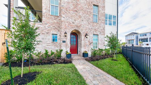 Cottage Grove Lake by InTown Homes in Houston - image 5