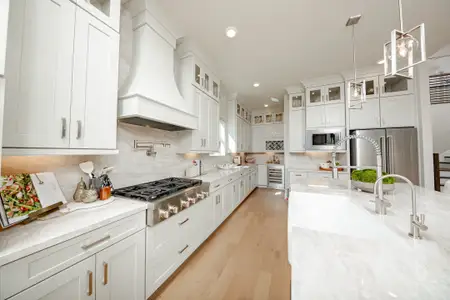 ARTAVIA by Beazer Homes in Conroe - image 11