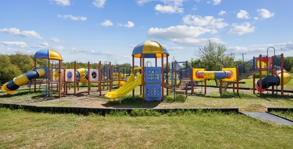 The Enclave of Troy: Classic Collection by Lennar in Troy - image