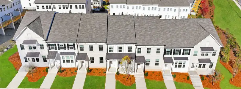 Towns at Creekside: Towns at Creekside 24' by Lennar in Doraville - image