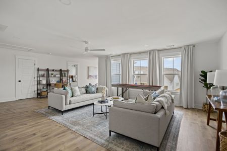 The Settlement 40' 9