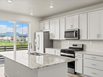 Vive on Via Varra: The Apex Collection by Meritage Homes in Broomfield - photo 44 44