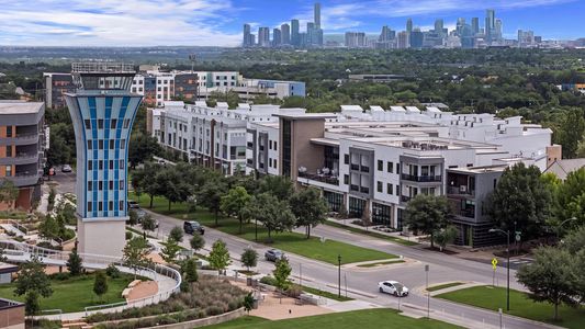 Concourse at Mueller by InTown Homes in Austin - image 15