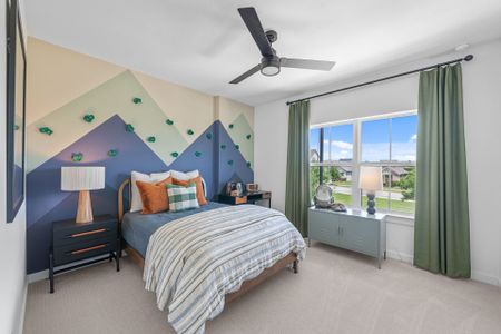 Pecan Square 40' 22