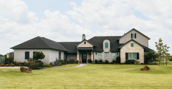 Escalera Ranch 1833 by Steve Klein Custom Builder in Victoria - image 9