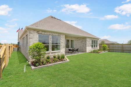 Oakwood Estates by David Weekley Homes in Waller - photo 9 9