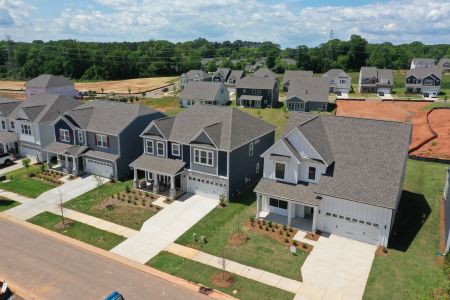 Whitaker Pointe by M/I Homes in Huntersville - photo 0