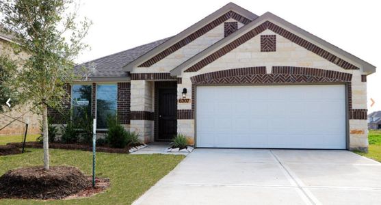 Kendall Lakes by Saratoga Homes in Alvin - photo 2 2