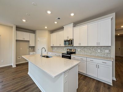 Oxford Station by Meritage Homes in Salisbury - photo 18 18