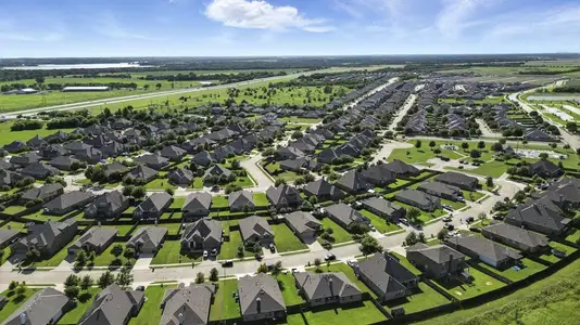 Saddlebrook by D.R. Horton in Waxahachie - photo 0