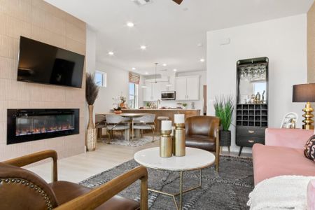 Willow Grove Townhomes by Grenadier Homes in Melissa - image 6